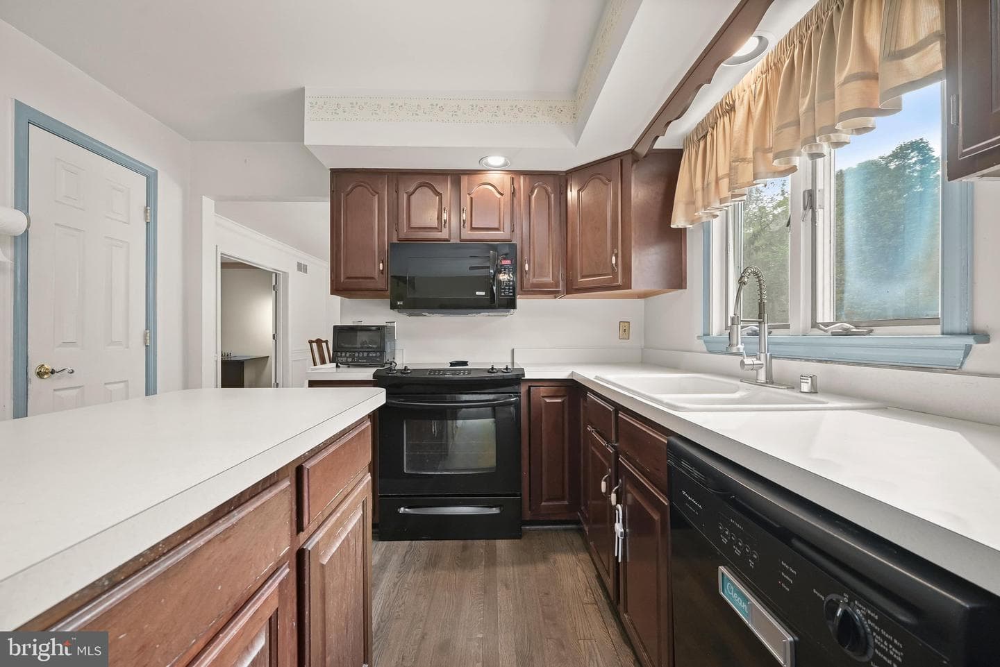 3797 Akers Drive photo 10
