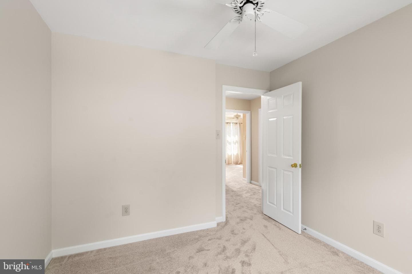 7424 Brandenburg Circle photo 26