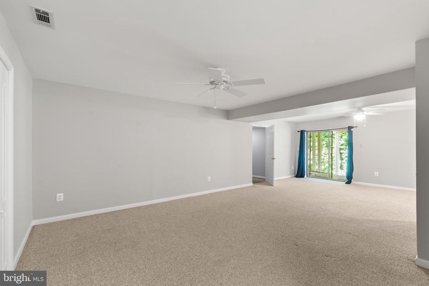 7424 Brandenburg Circle photo 31