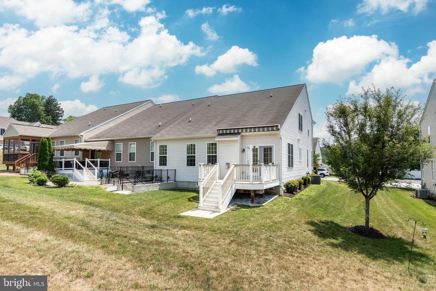 186 Greenvale Mews Drive #11 photo 4