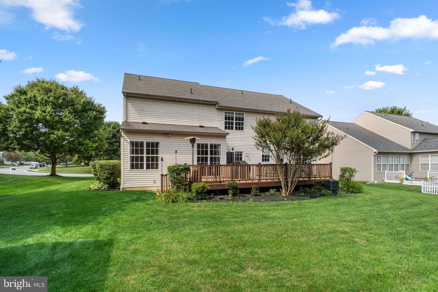 755 Rustling Leaf Court photo 45