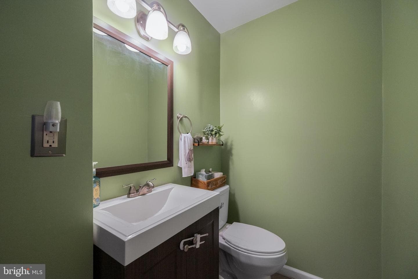 143 Grand Drive photo 12