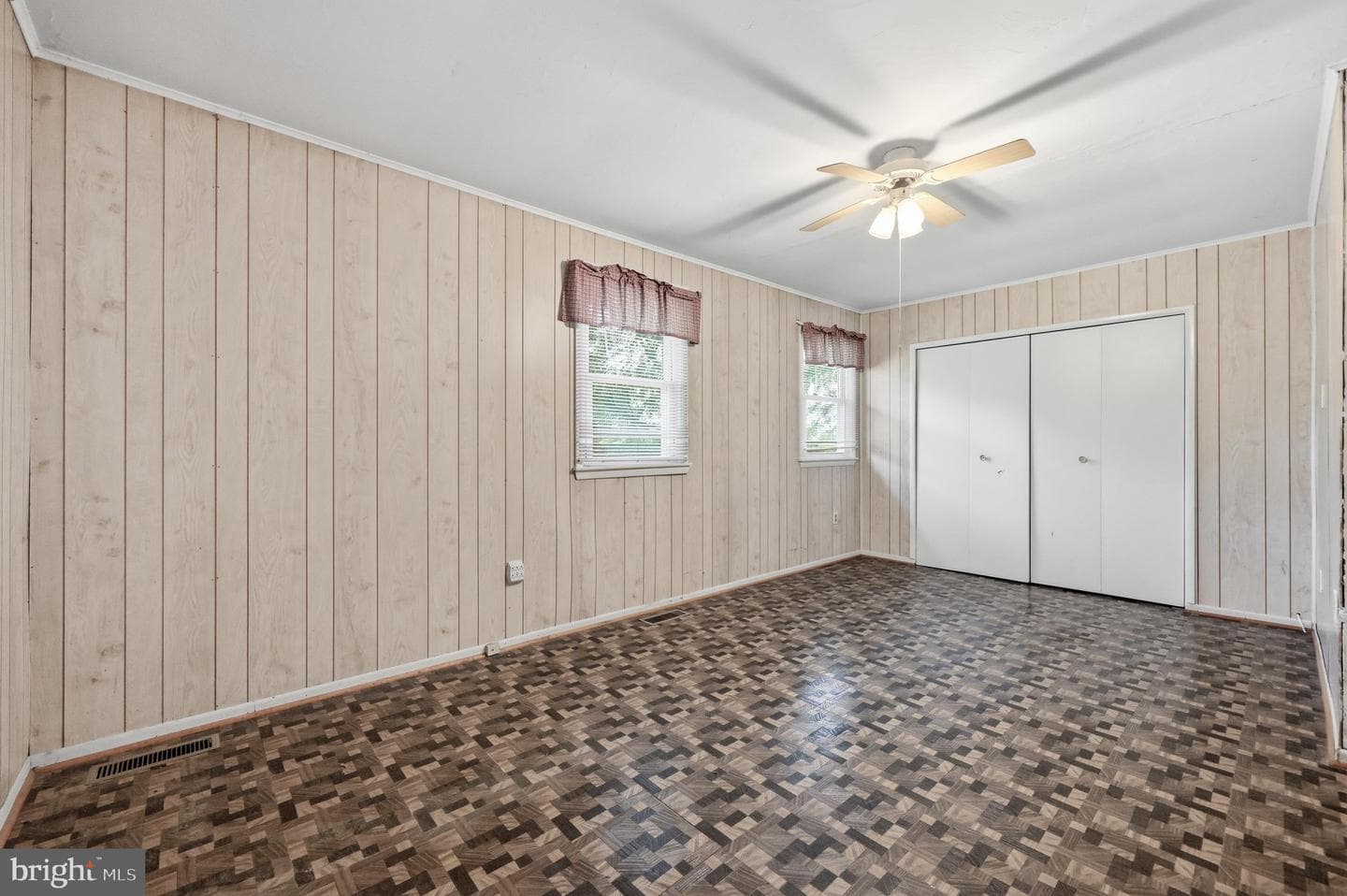 608 Oak Tree Road photo 35