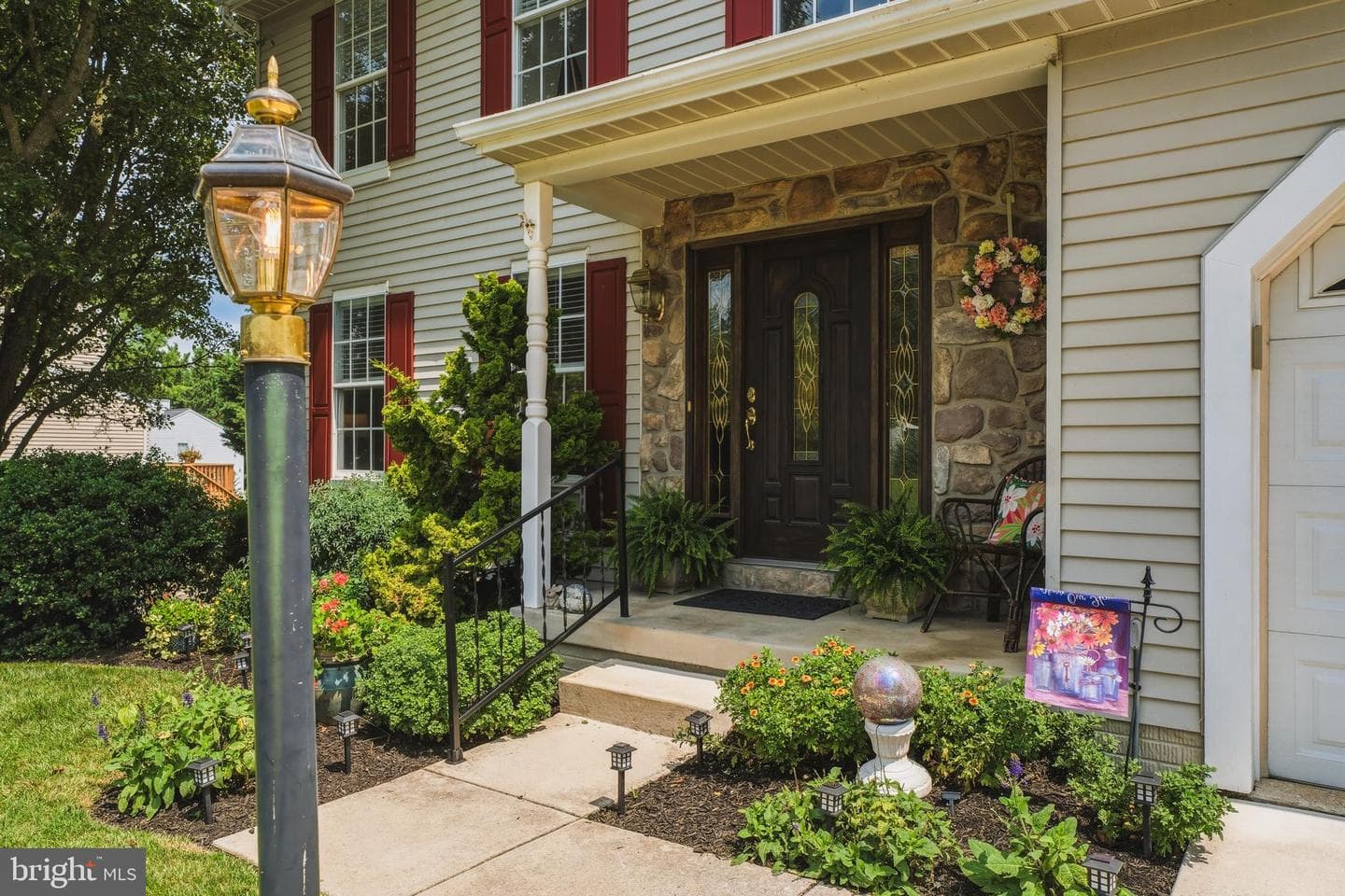 520 Yellow Lily Court photo 2
