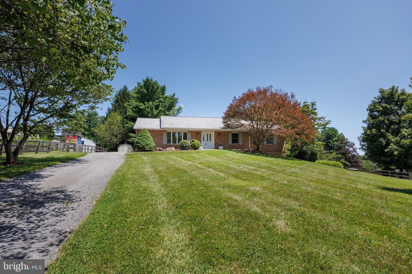 776 Iron Gate Circle photo 3