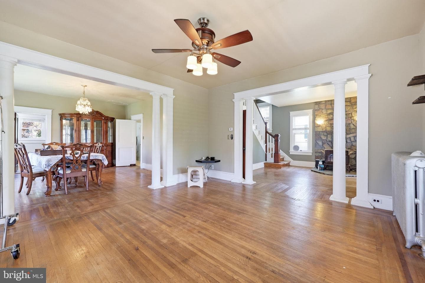 333 E Main Street photo 9