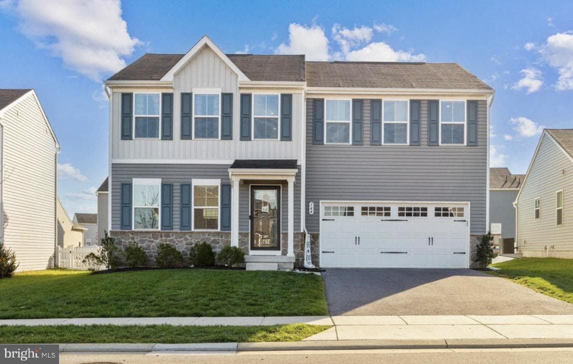 144 Crimson Avenue photo 1
