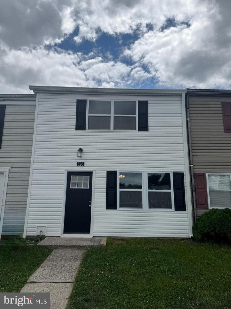 526 Daisy Drive photo 1