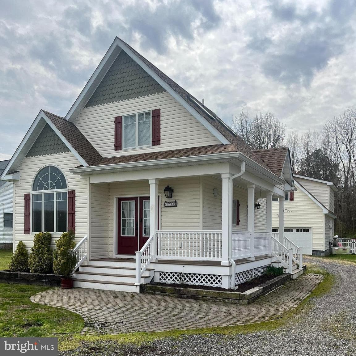 1725 Taylors Island Road photo 1