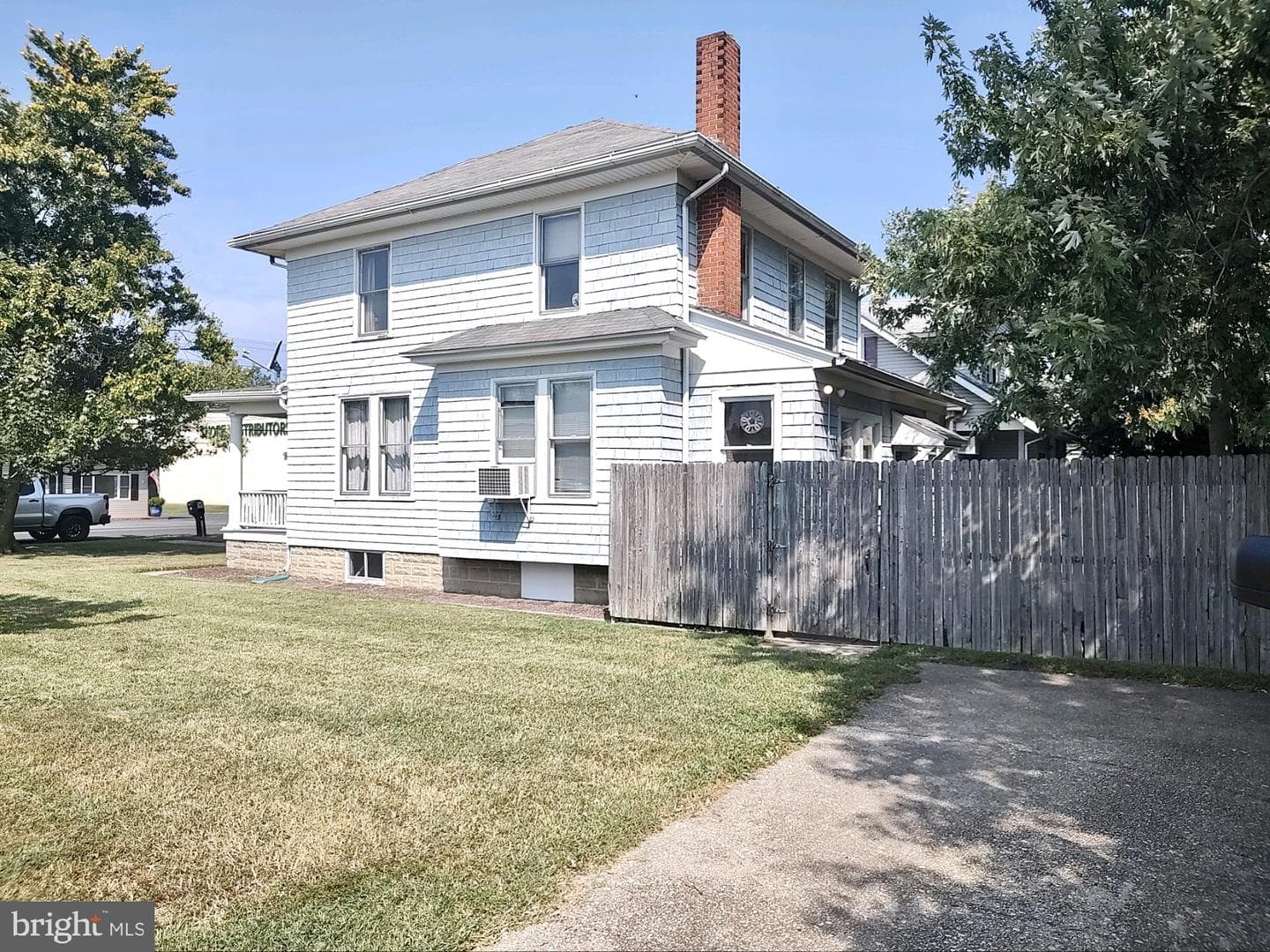 406 Dorchester Avenue photo 3