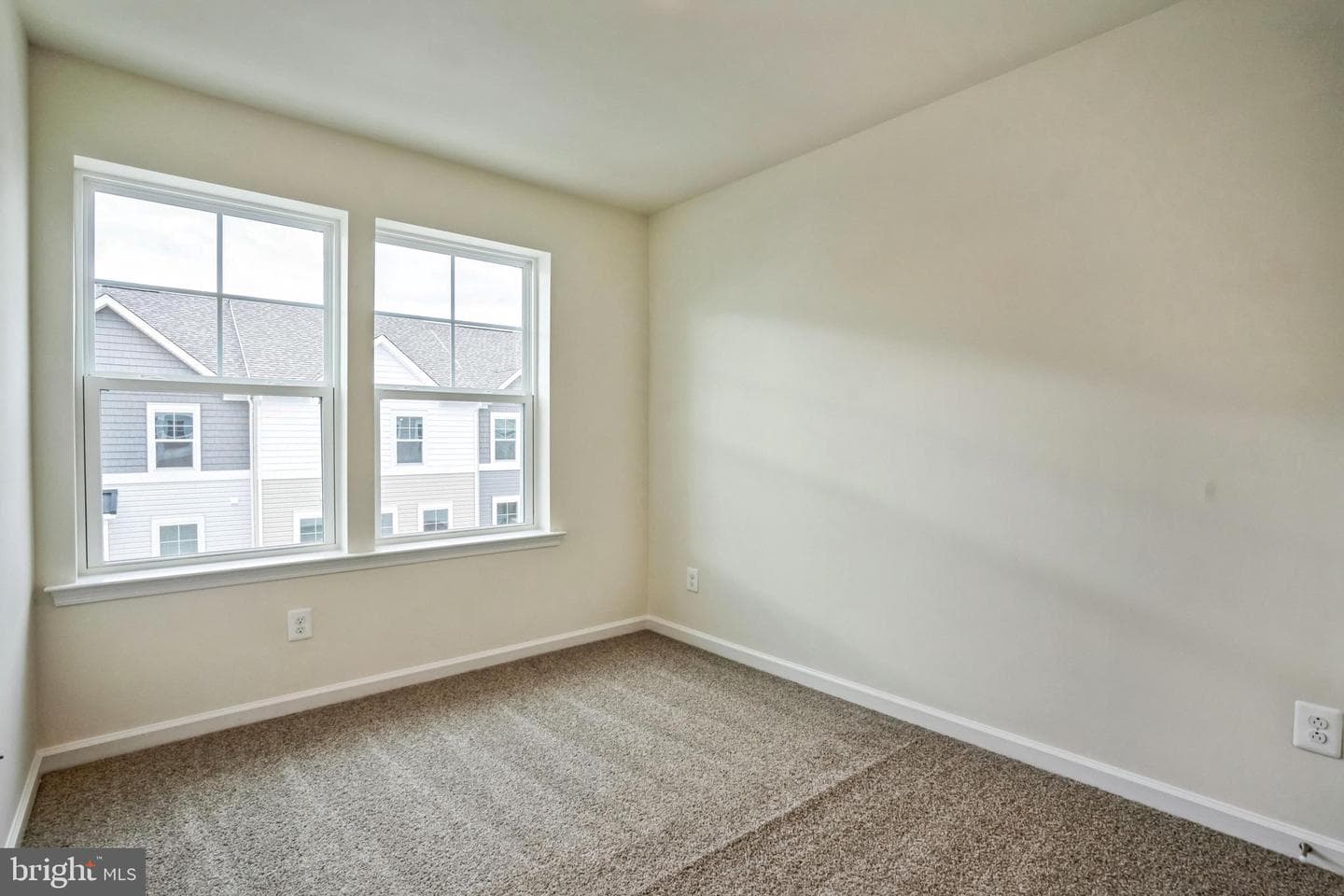 304 Riverside Lane photo 17
