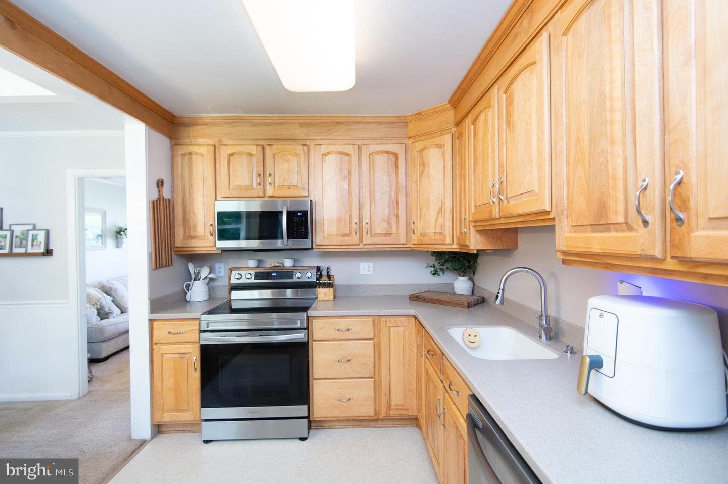 206 Sandy Hill Road photo 18