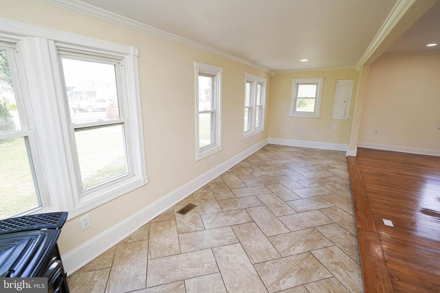 4807 Enm-Rhodesdale Road photo 10