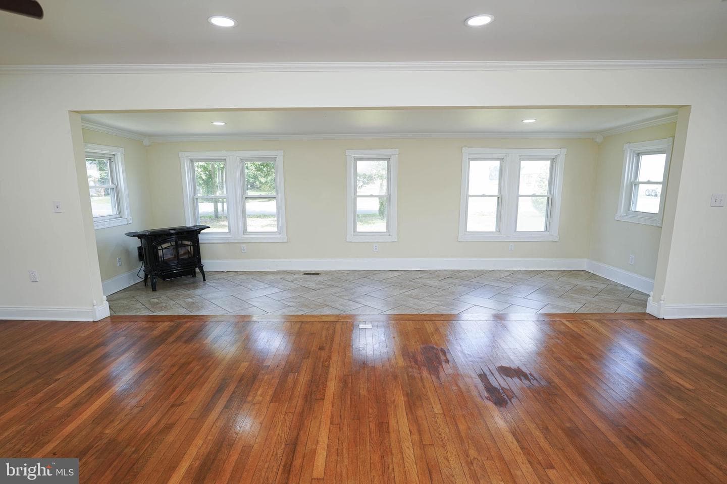 4807 Enm-Rhodesdale Road photo 11