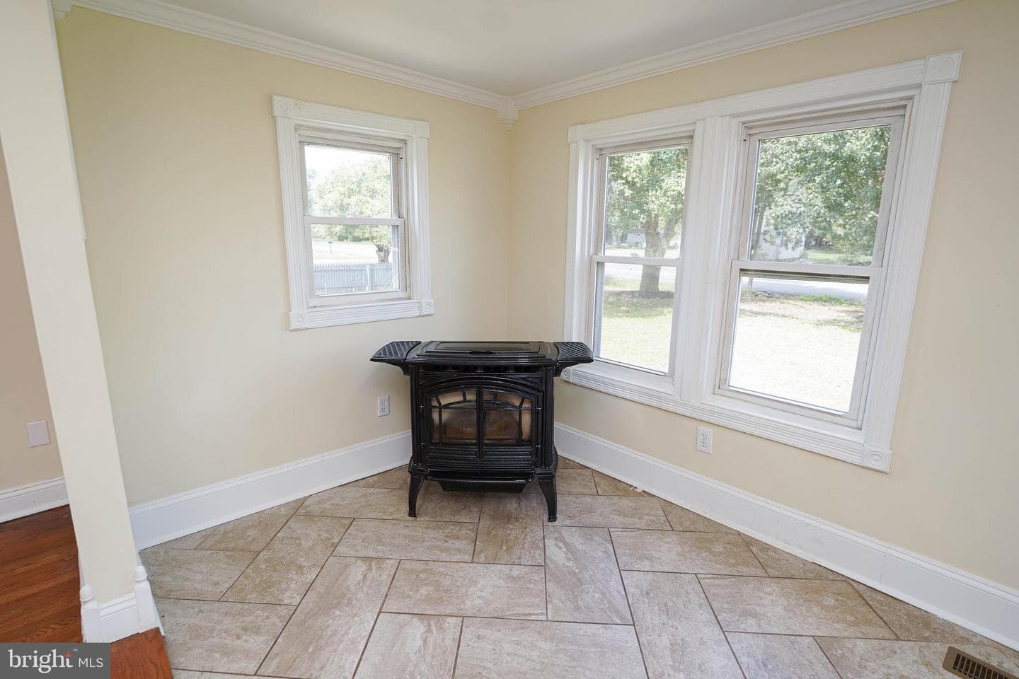 4807 Enm-Rhodesdale Road photo 15