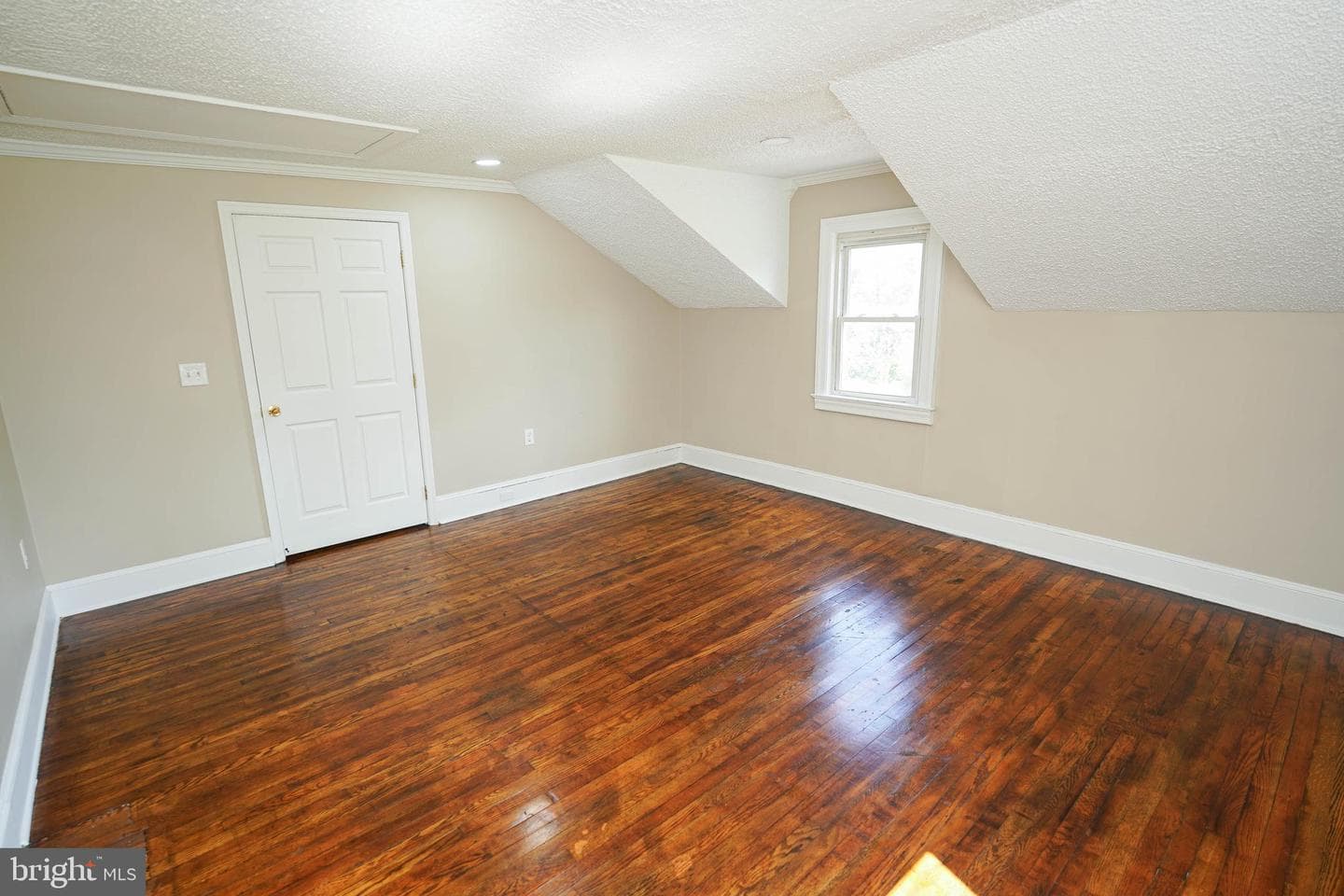 4807 Enm-Rhodesdale Road photo 24