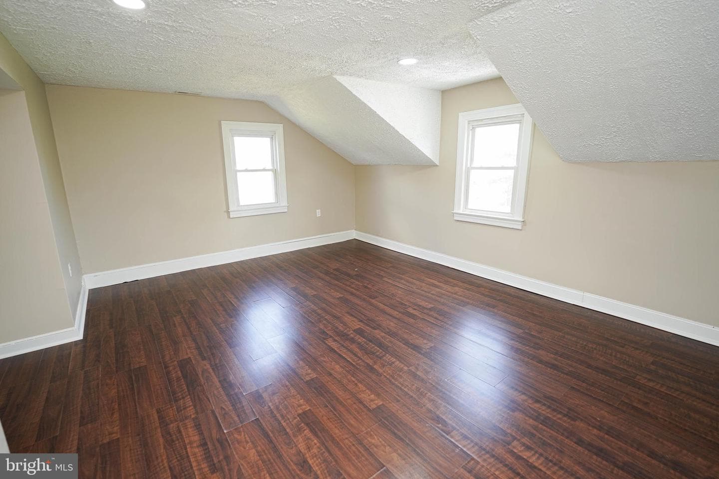 4807 Enm-Rhodesdale Road photo 27
