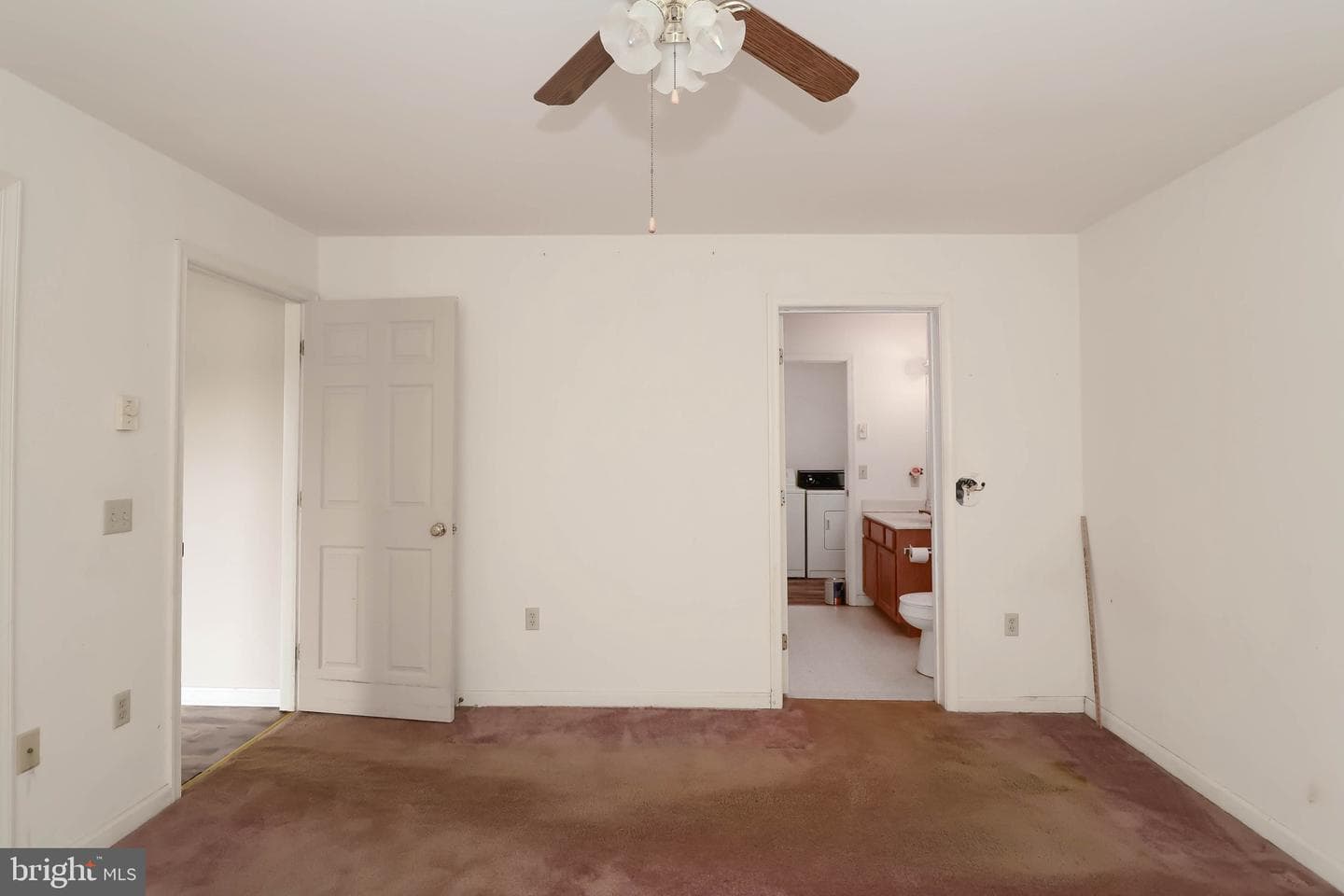 5860 Thompsontown Road photo 12