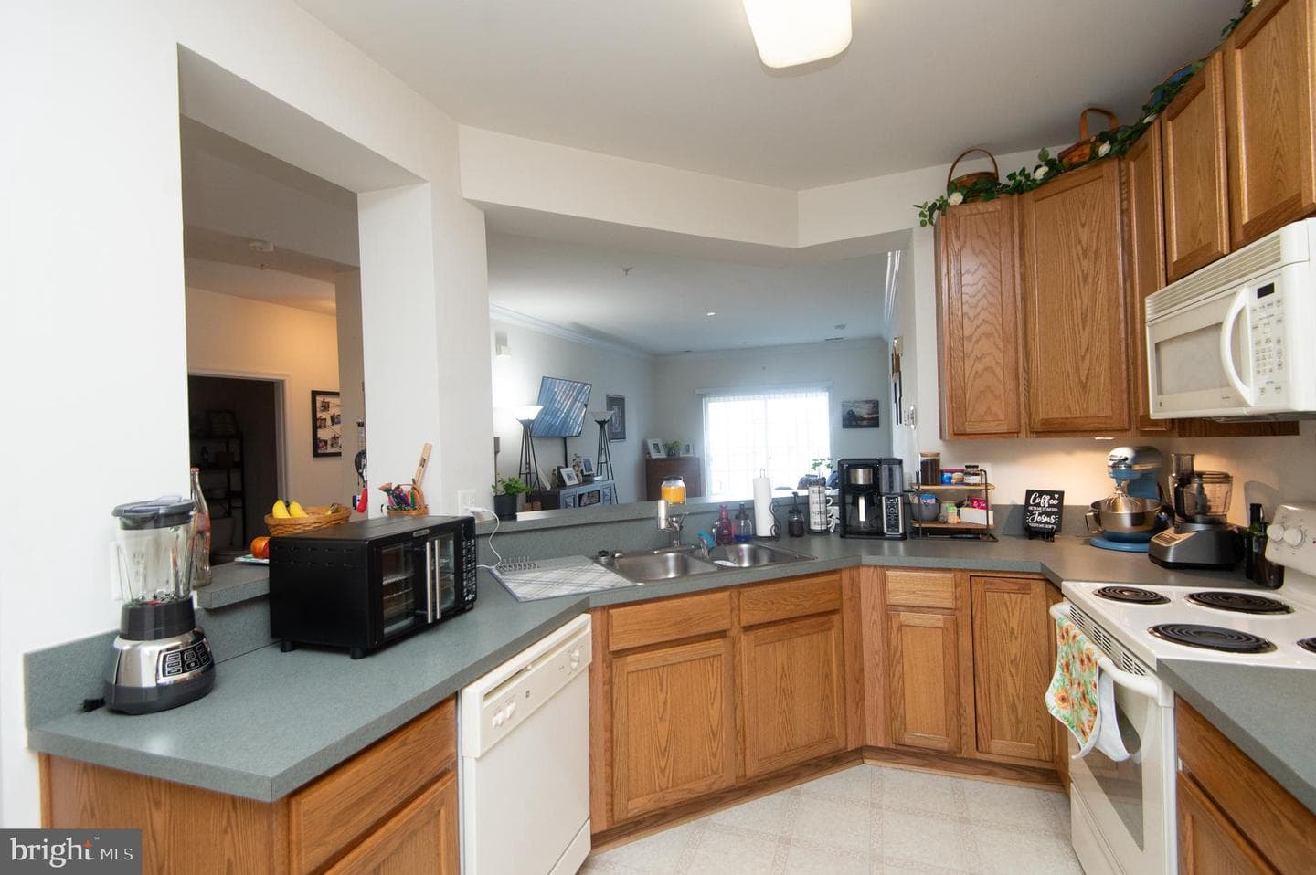 700 Cattail Cove #107 photo 12