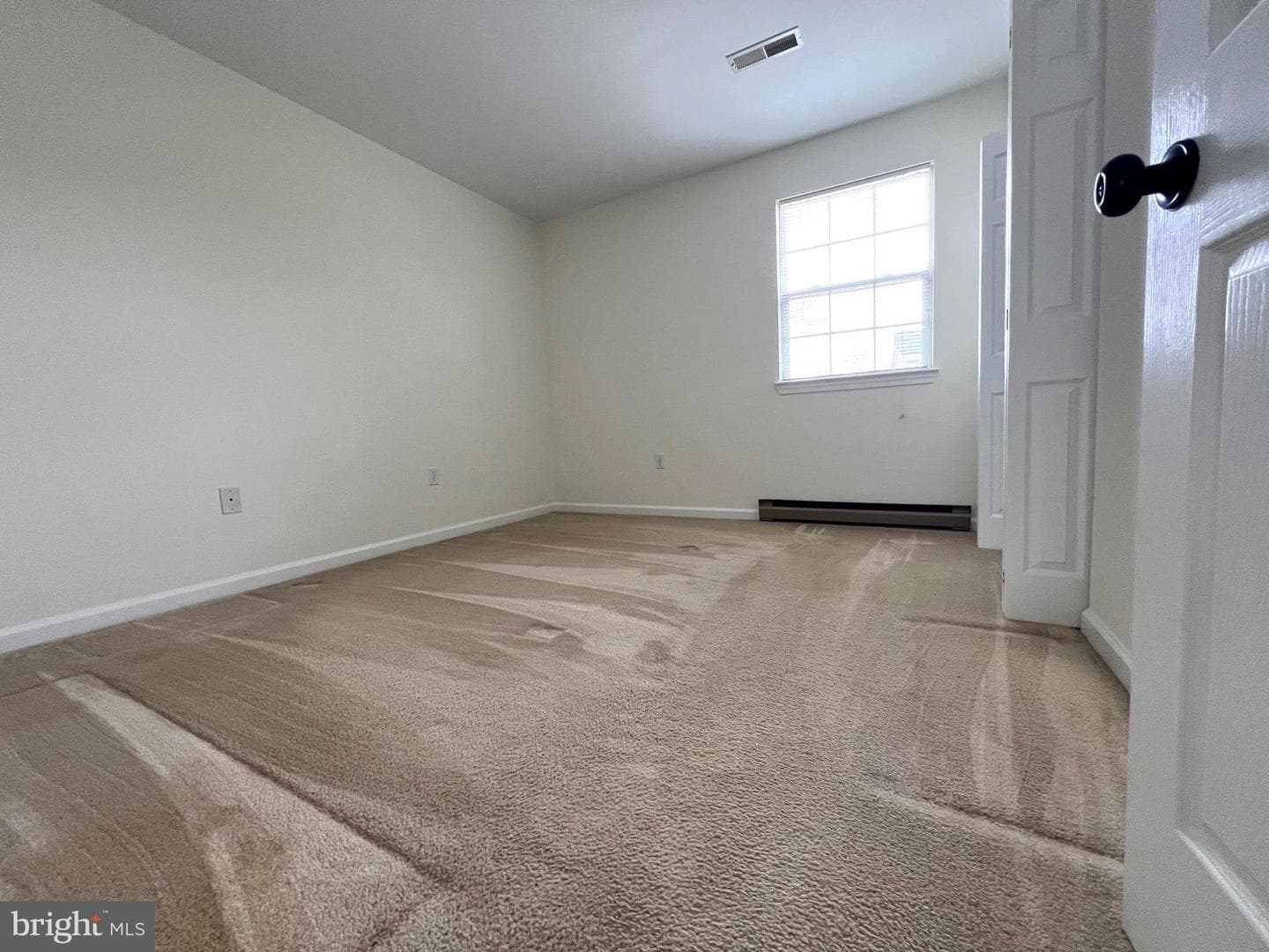 709 Governors Avenue photo 13