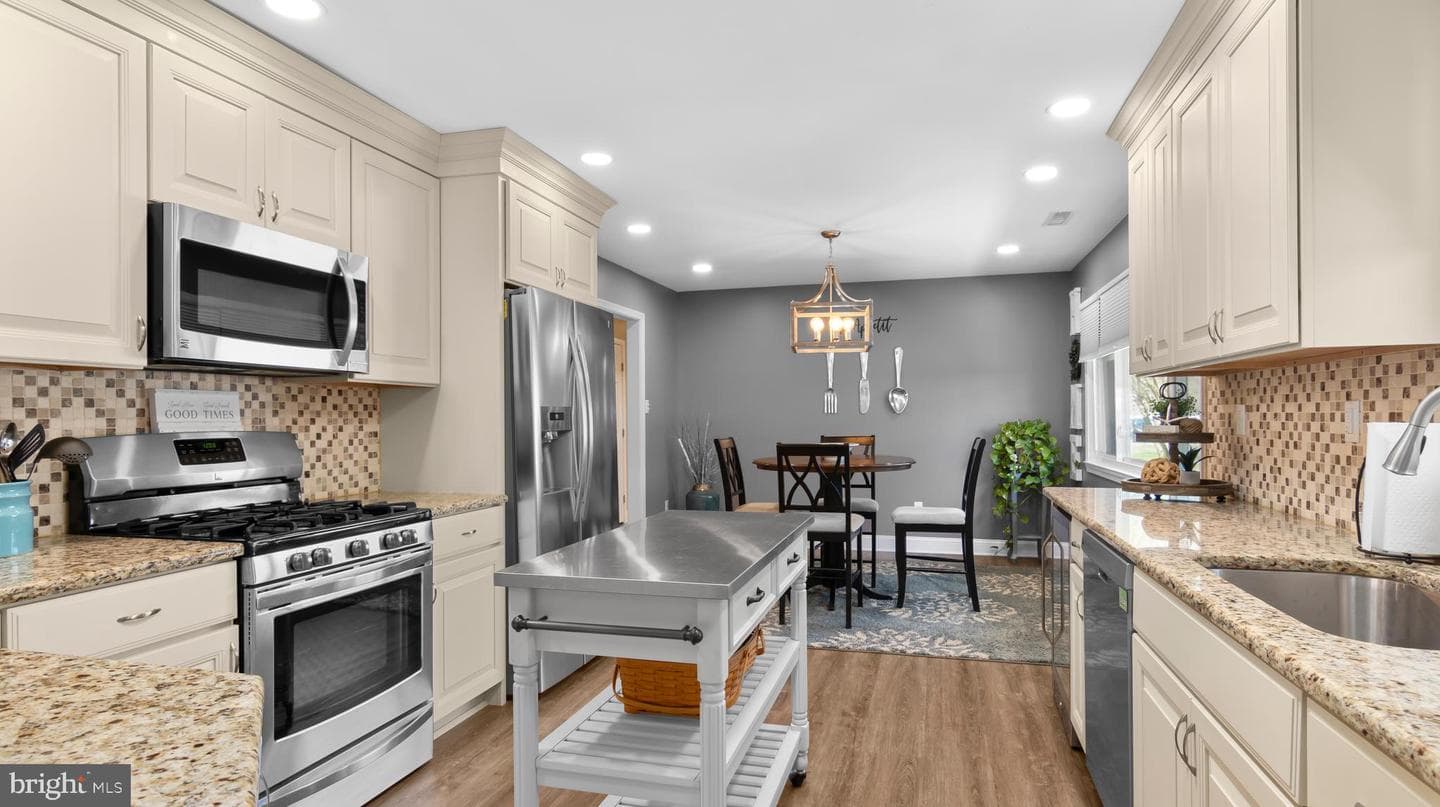 5505 Whitehall Road photo 10