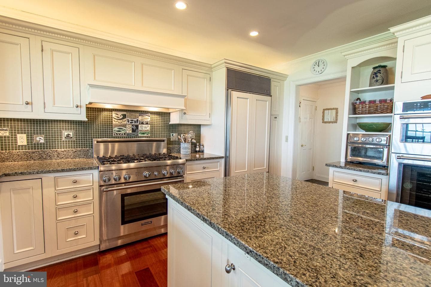 1226 Horse Point Road photo 10