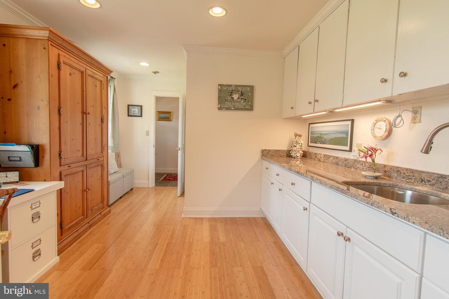 1226 Horse Point Road photo 23