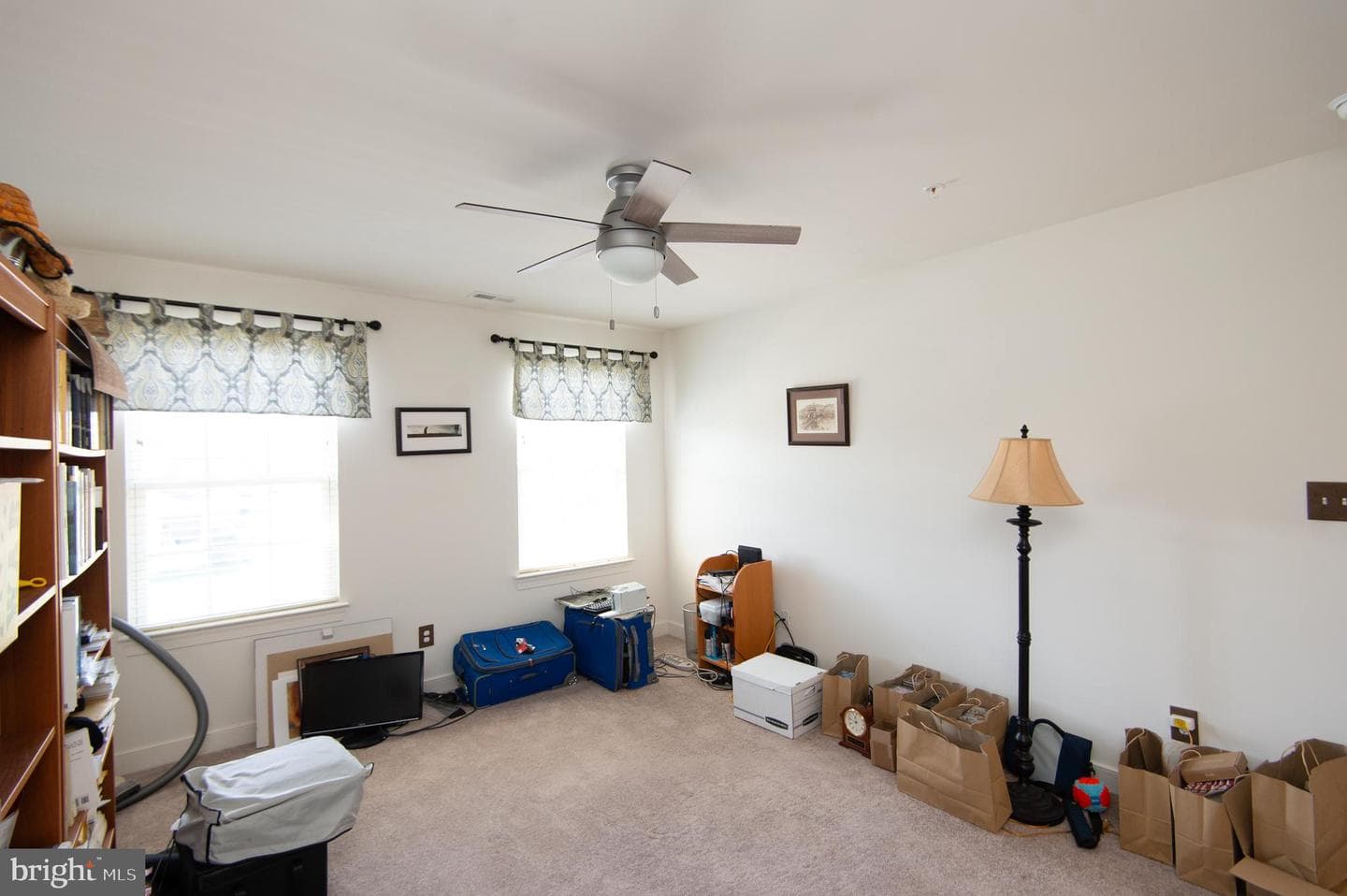 304 Regulator Drive S photo 37