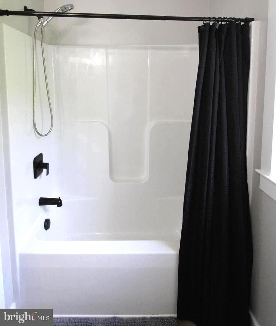 116 Trinity Court photo 24