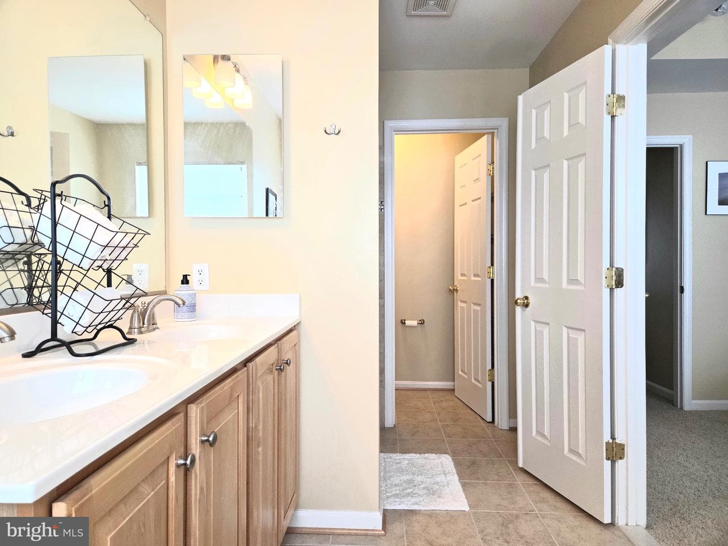 413 Waterfield Court photo 26
