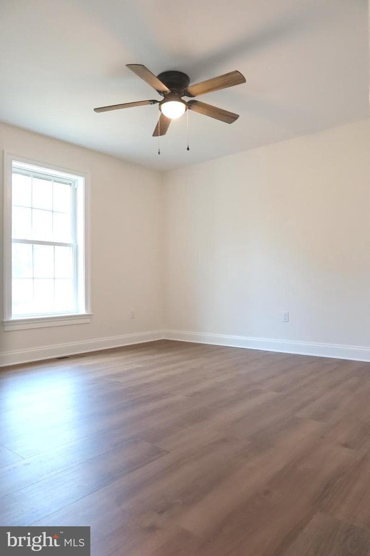 5412 Richardson Road photo 32