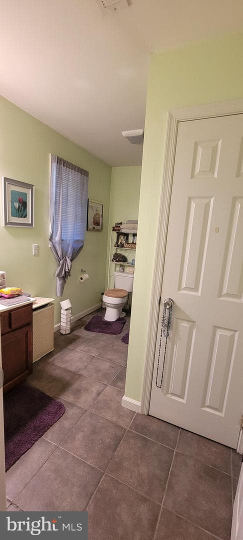 825 Ames Court photo 11