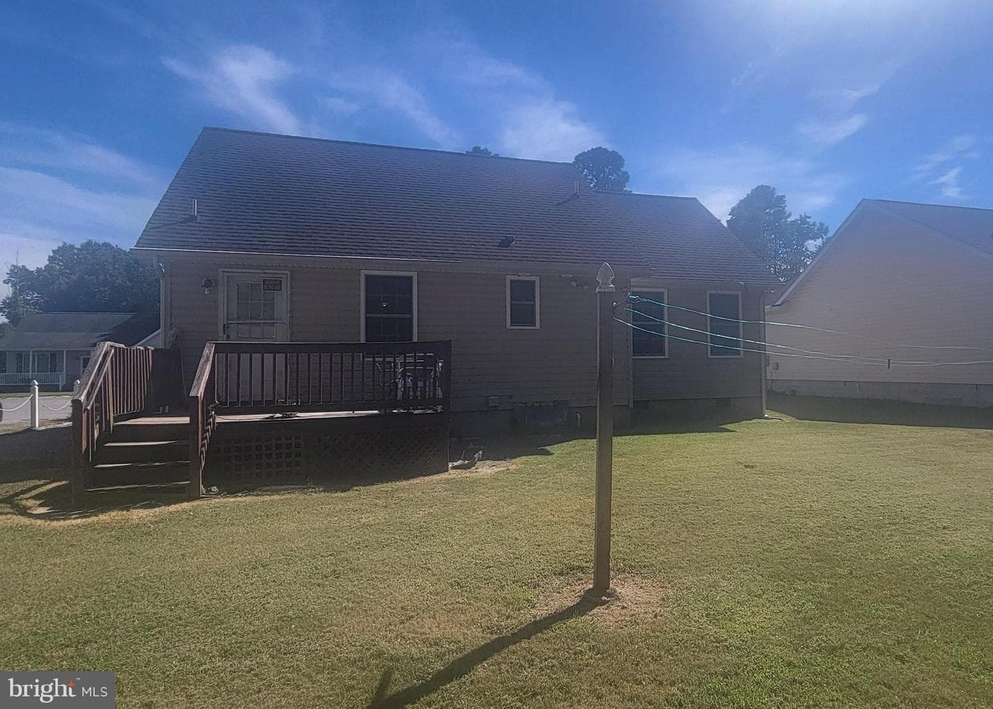 825 Ames Court photo 16