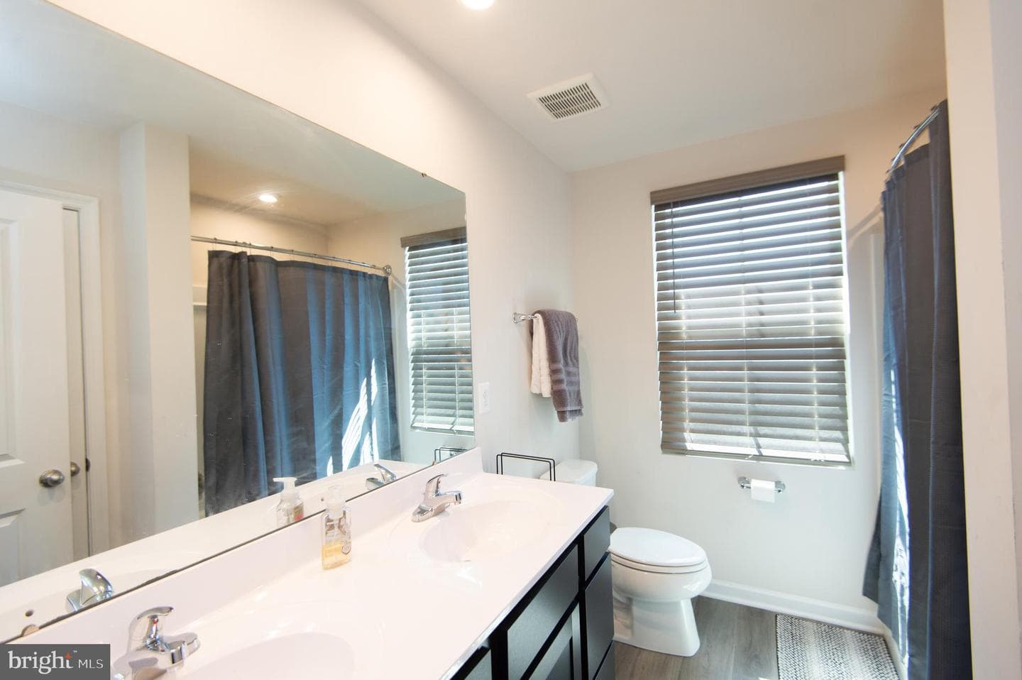 112 Mariners Way photo 23
