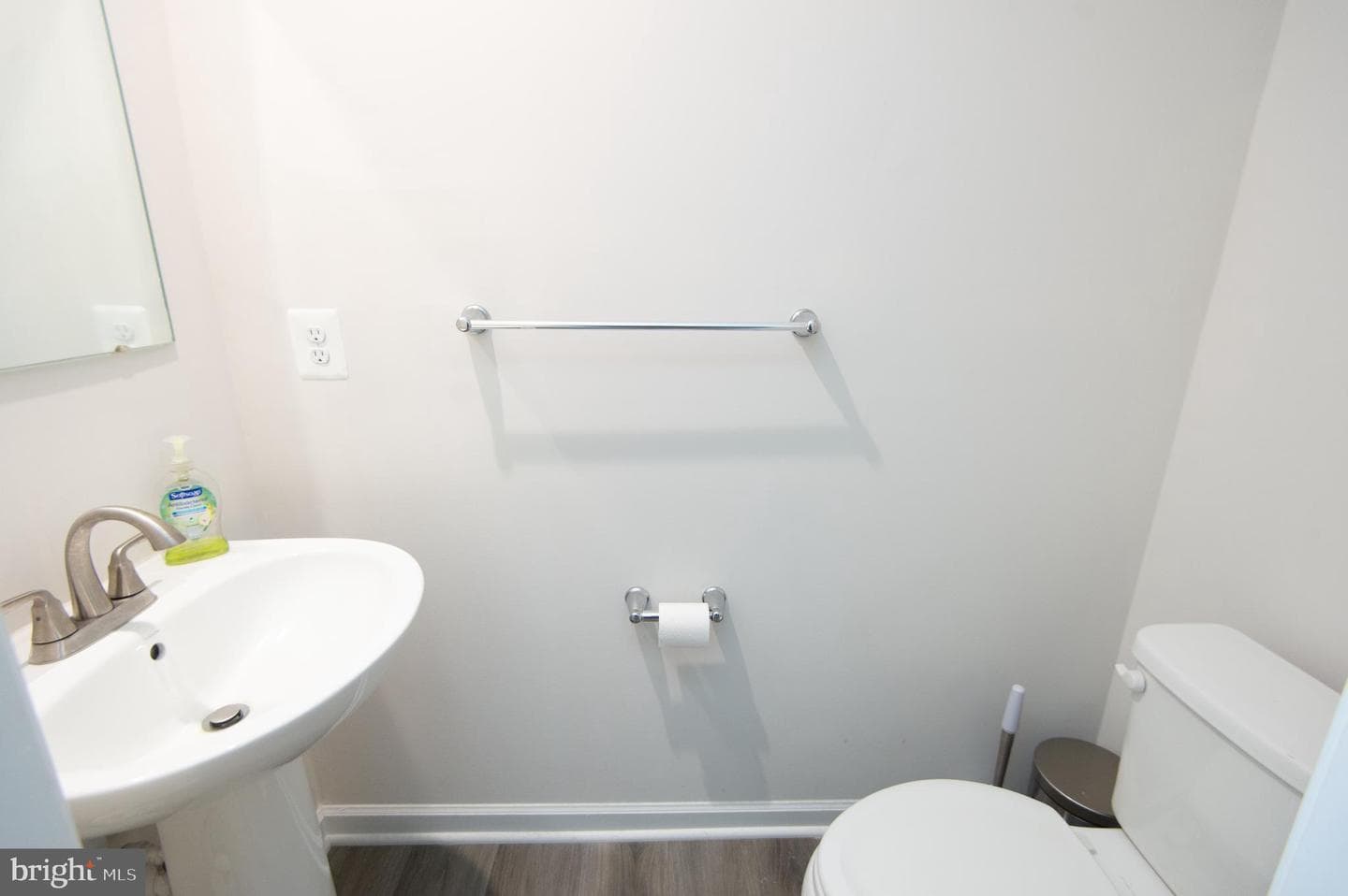 112 Mariners Way photo 26