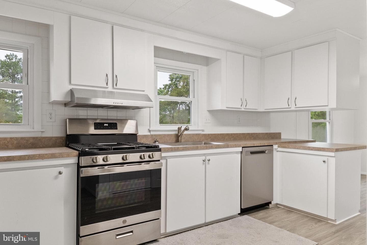 921 Parsons Drive photo 22