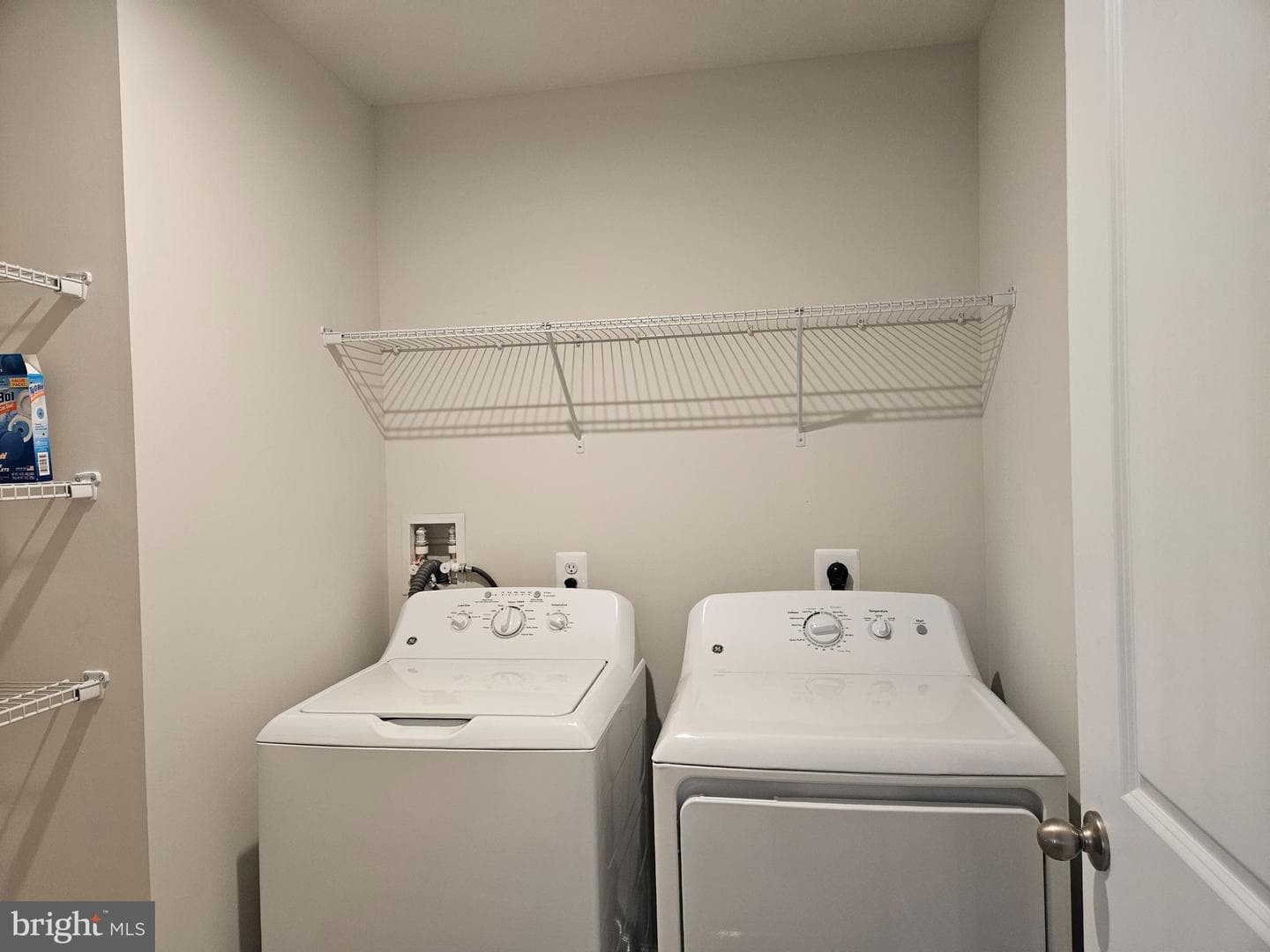 131 Mariners Way photo 13