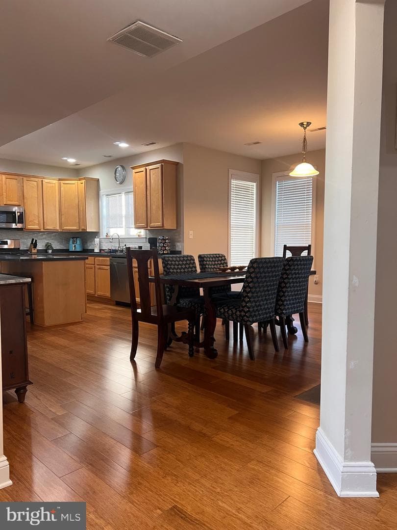 123 Teal Lane photo 33