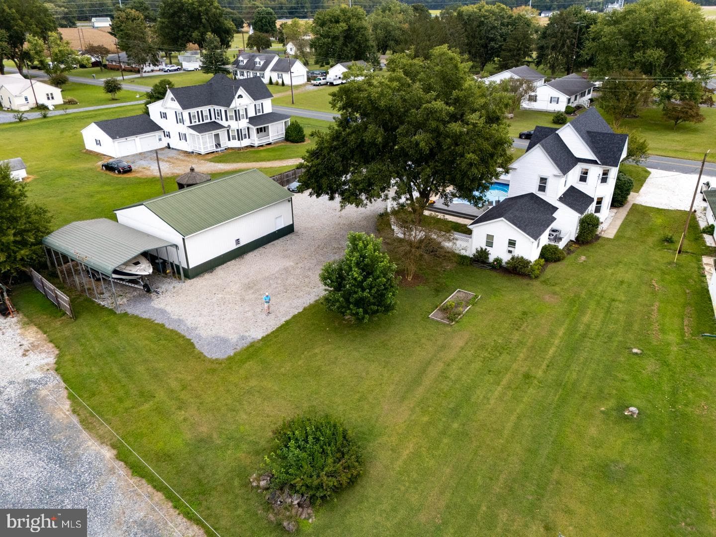 4904 Ravenwood Road photo 42