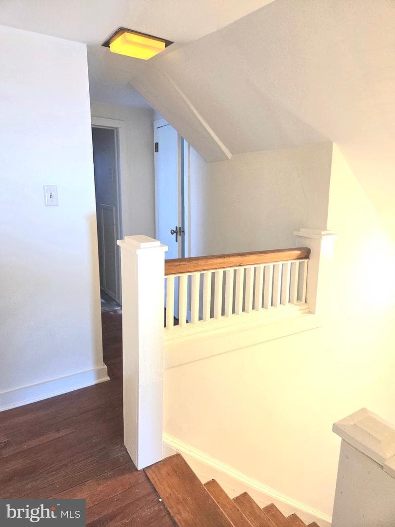 405 Leonards Lane photo 21