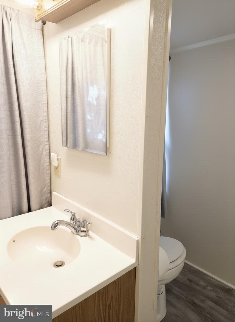 405 Leonards Lane photo 31