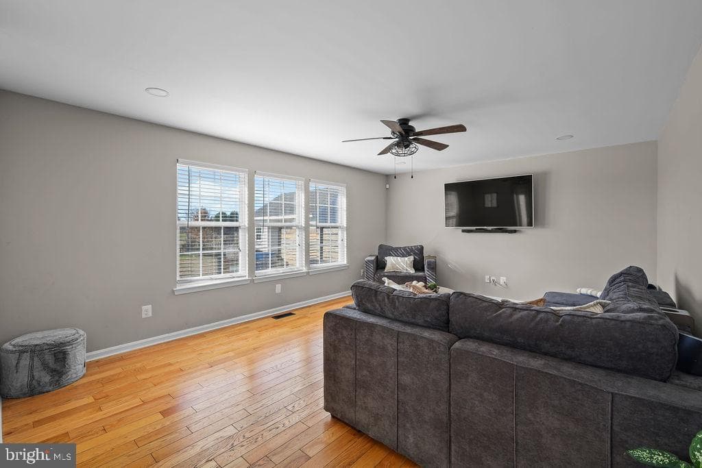 4445 Rolling Acres Drive photo 17