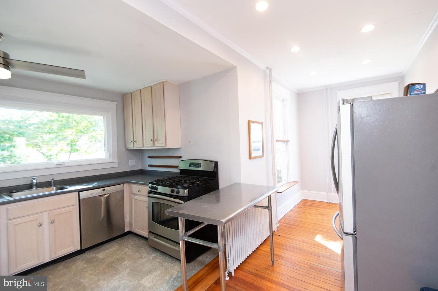 306 Belvedere Avenue photo 14