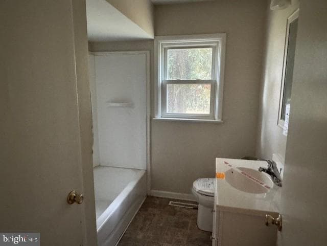 5668 Rhodesdale Vienna Road photo 18