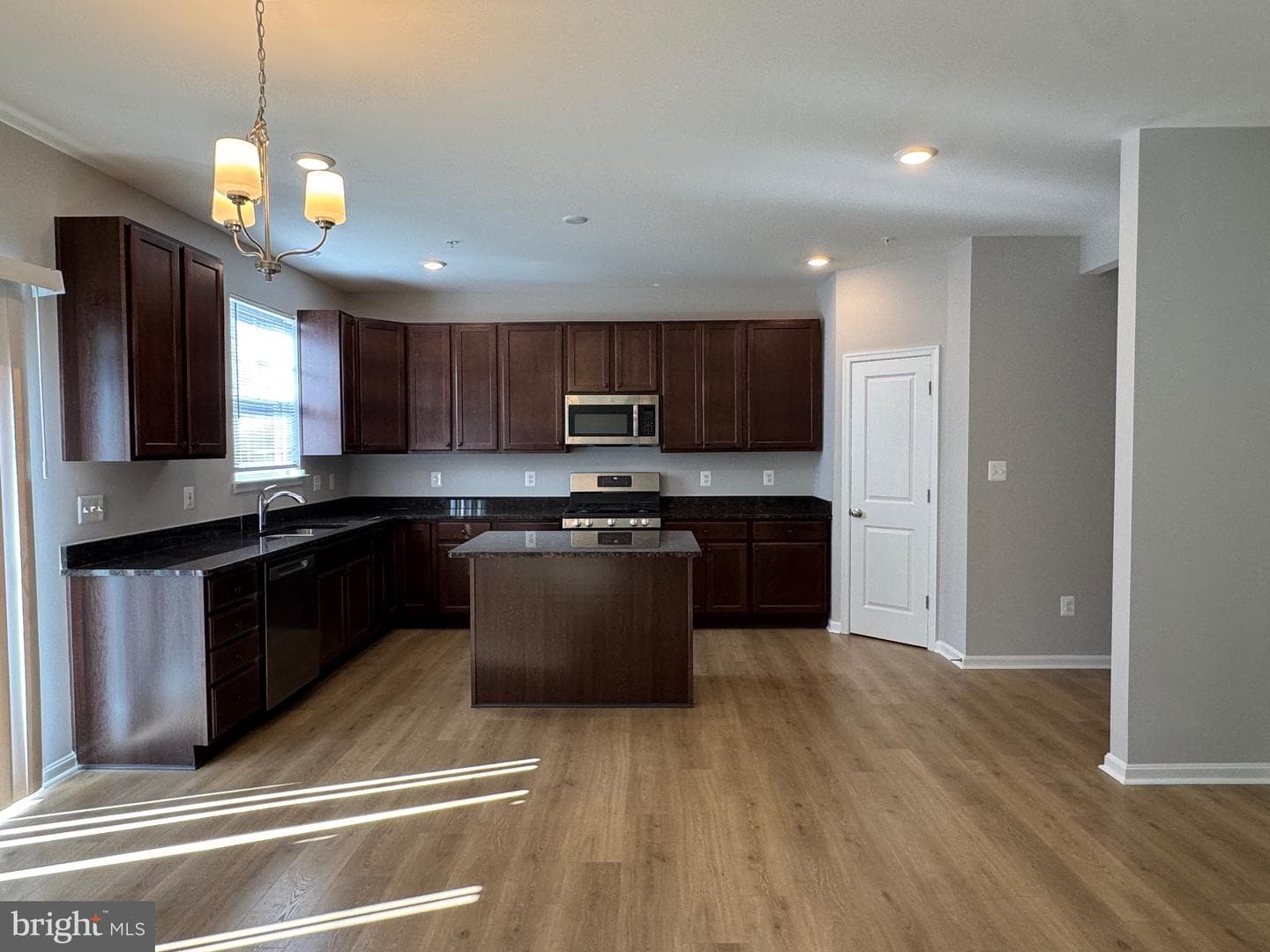 101 Albemarle Court photo 10