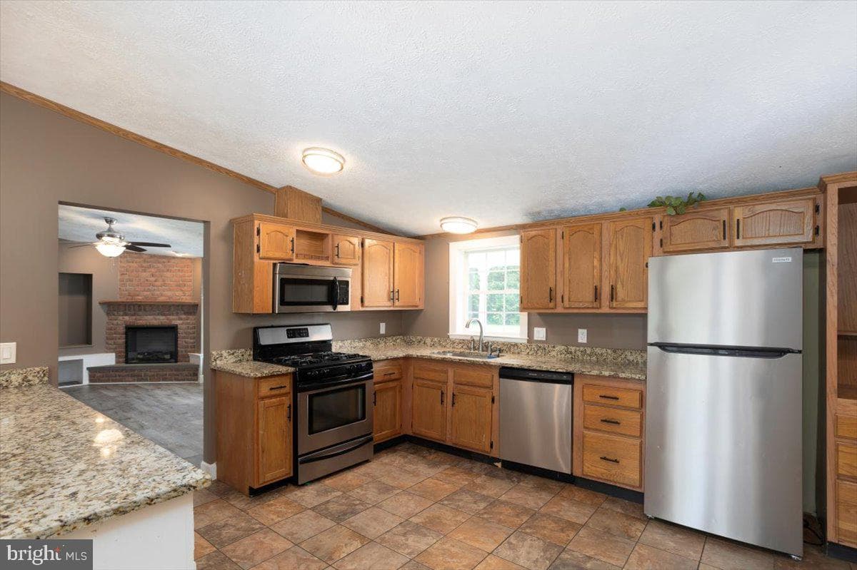 4604 Payne Rd photo 11