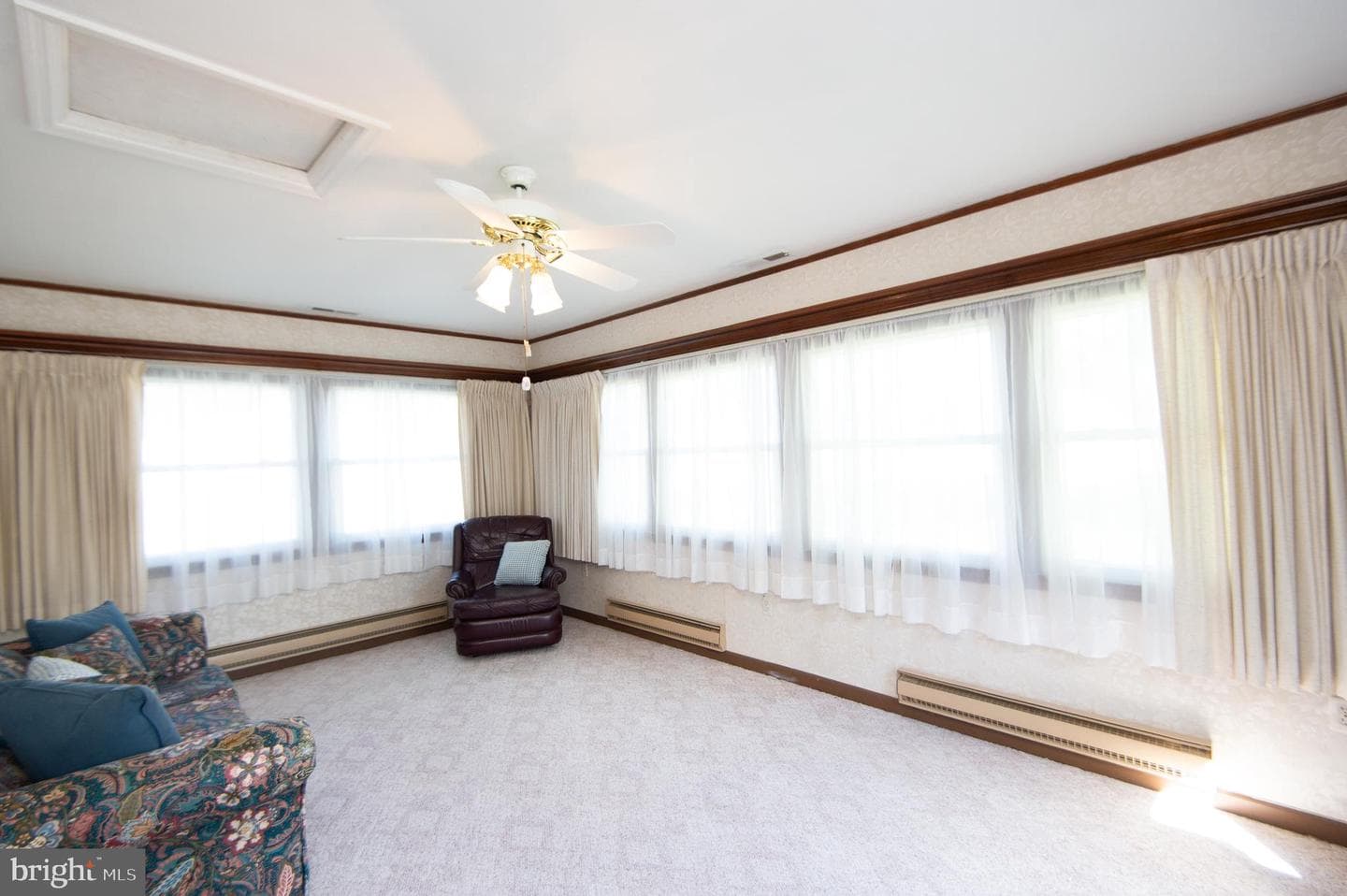2 Oriole Drive photo 36