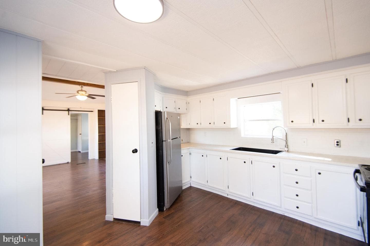 6532 Pine Top Road photo 4