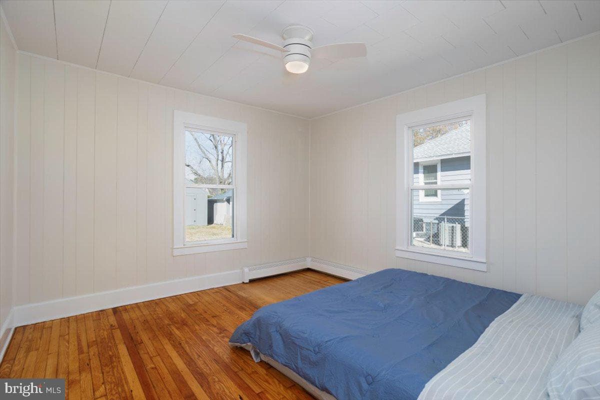 409 Oakley St photo 7