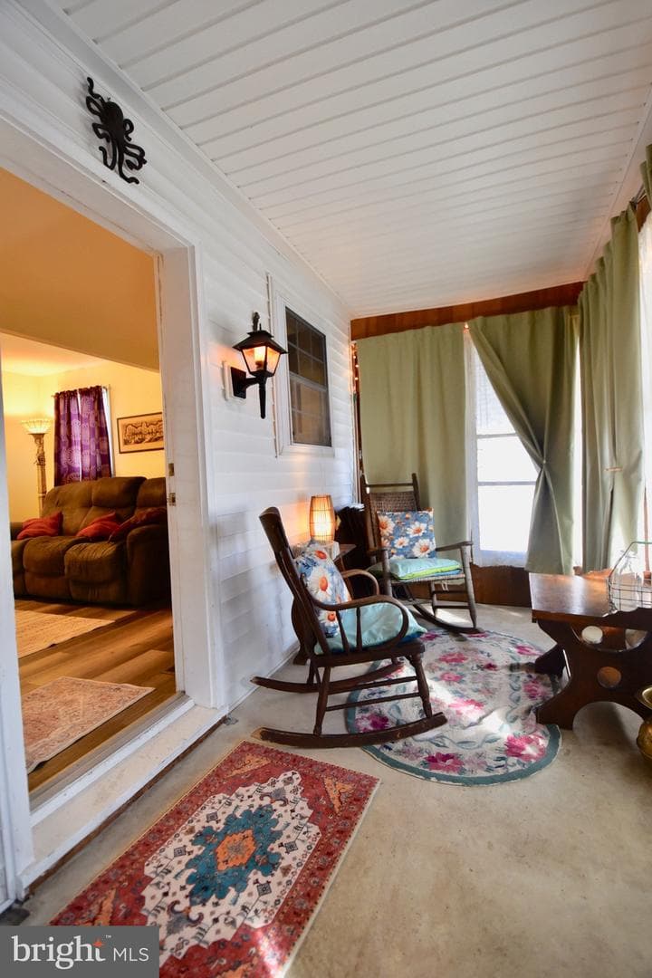211 Choptank Avenue photo 4